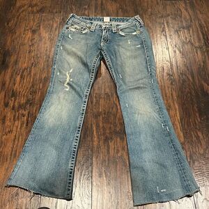 True religion Bobby jeans size 29 by 31 distressed‎ made in USA raw hem in GUC